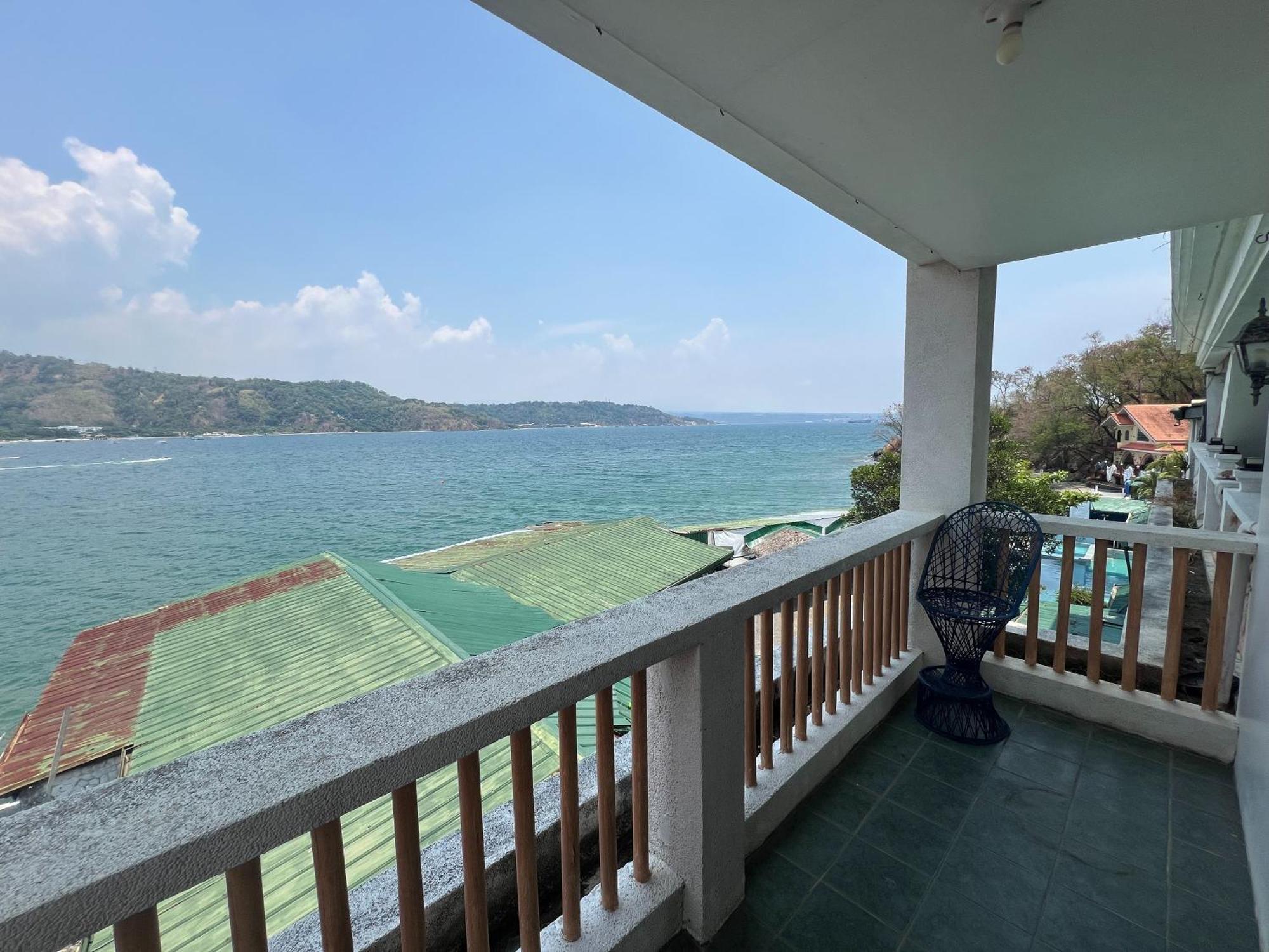 Subiza Beach Resort Olongapo Ngoại thất bức ảnh