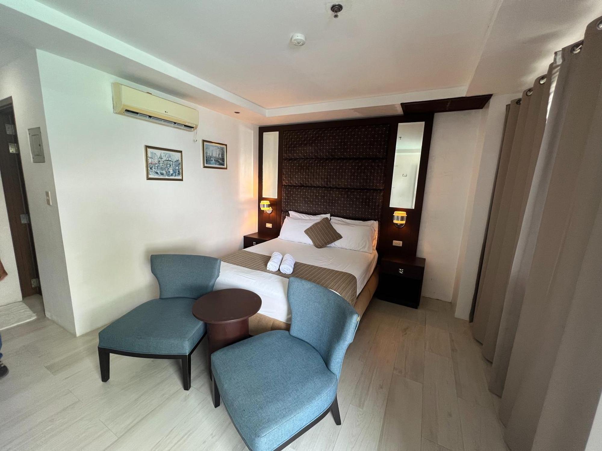 Subiza Beach Resort Olongapo Ngoại thất bức ảnh